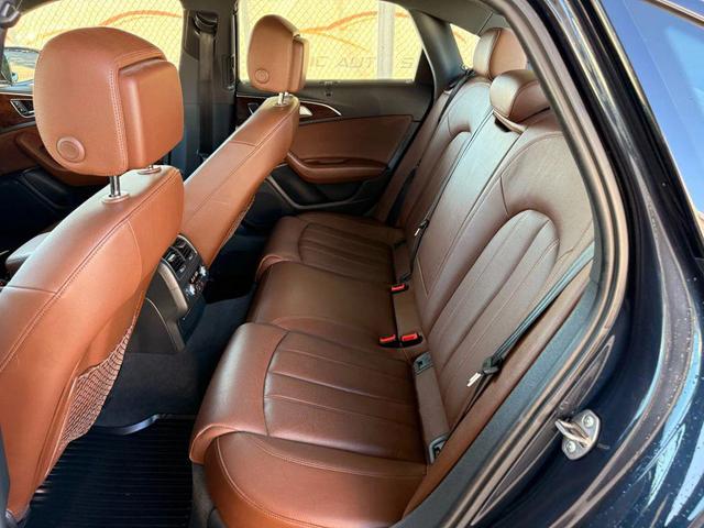 Photo of 2017 Moonlight Blue Metallic Audi A6