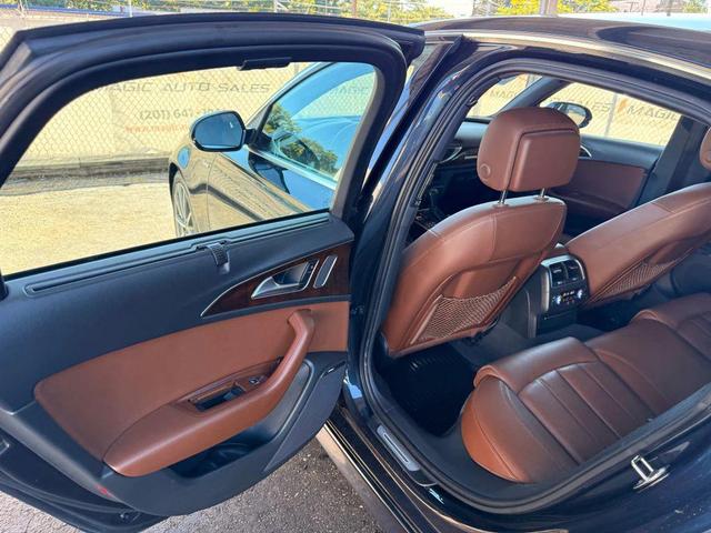 Photo of 2017 Moonlight Blue Metallic Audi A6