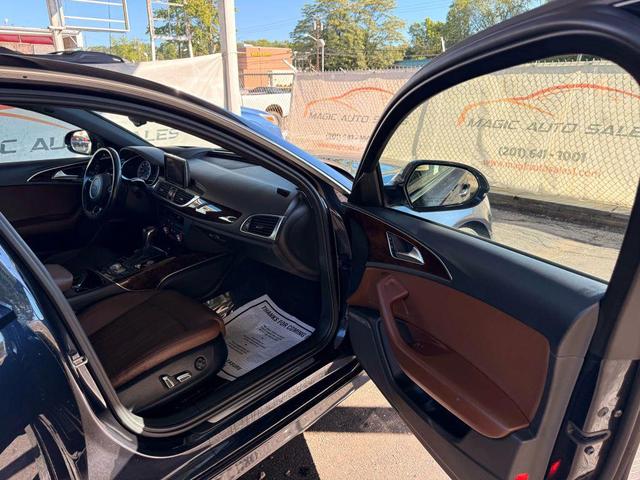 Photo of 2017 Moonlight Blue Metallic Audi A6