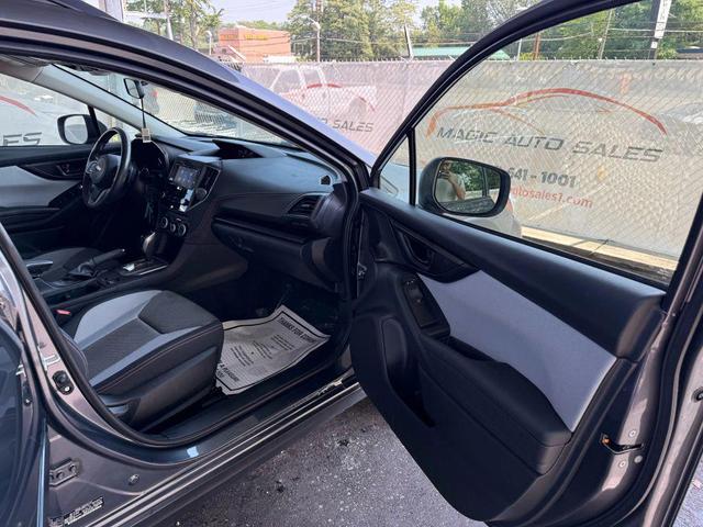 Photo of 2023 Gray Subaru Crosstrek