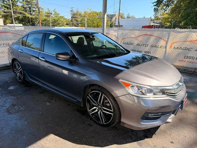 Photo of 2017 Modern Steel Metallic Honda Accord