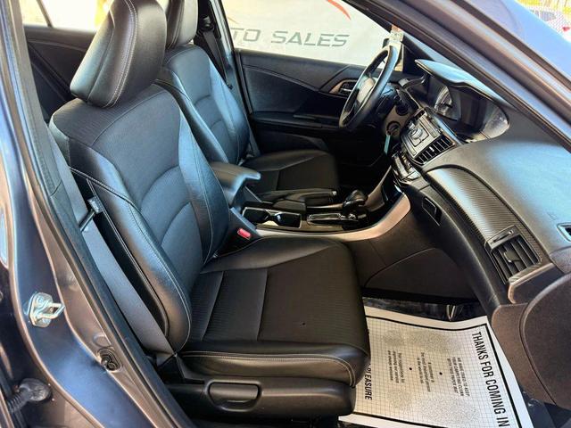 Photo of 2017 Modern Steel Metallic Honda Accord