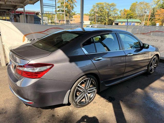 Photo of 2017 Modern Steel Metallic Honda Accord