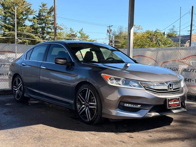 Photo of 2017 Modern Steel Metallic Honda Accord