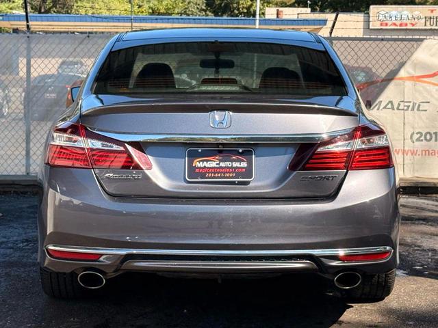 Photo of 2017 Modern Steel Metallic Honda Accord