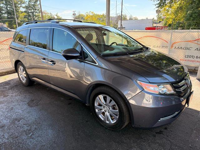 Photo of 2016 Modern Steel Metallic Honda Odyssey