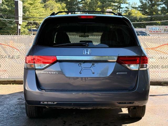 Photo of 2016 Modern Steel Metallic Honda Odyssey