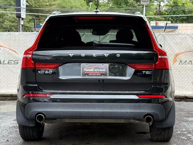 Photo of 2018 Onyx Black Metallic Volvo XC60