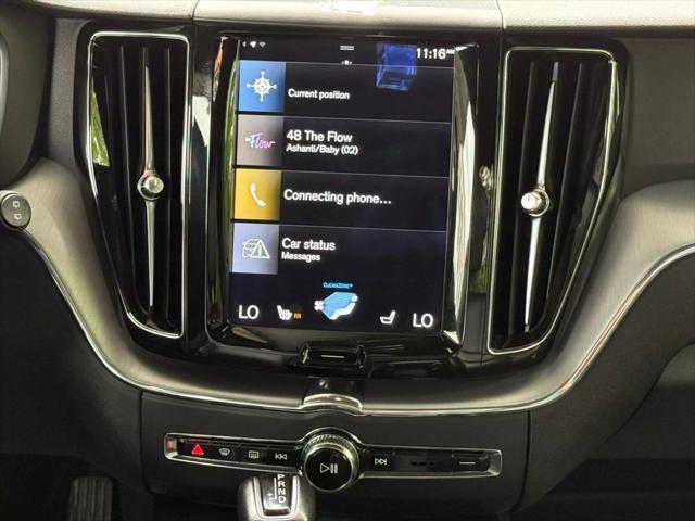 Photo of 2018 Onyx Black Metallic Volvo XC60