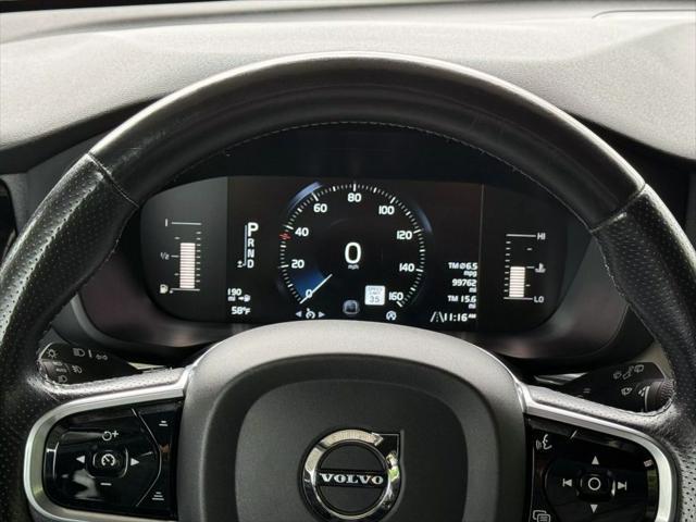 Photo of 2018 Onyx Black Metallic Volvo XC60