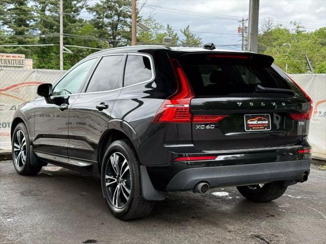 Photo of 2018 Onyx Black Metallic Volvo XC60