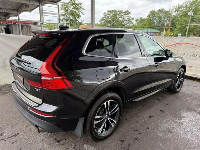Photo of 2018 Onyx Black Metallic Volvo XC60