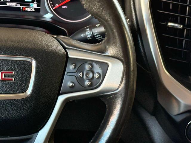Photo of 2018 White GMC Acadia