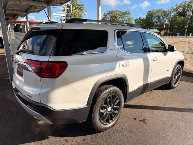 Photo of 2018 White GMC Acadia