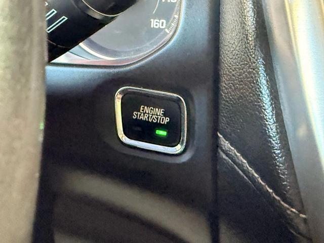 Photo of 2018 White GMC Acadia
