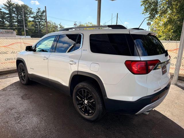 Photo of 2018 White GMC Acadia