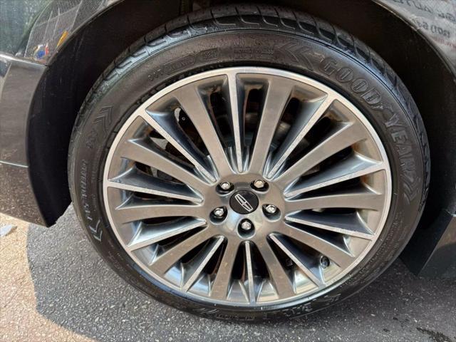 Photo of 2014 Tuxedo Black Lincoln MKZ