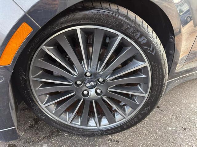 Photo of 2014 Tuxedo Black Lincoln MKZ