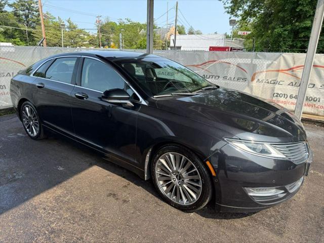 Photo of 2014 Tuxedo Black Lincoln MKZ