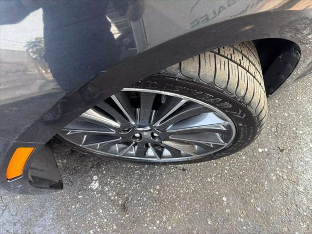 Photo of 2014 Tuxedo Black Lincoln MKZ