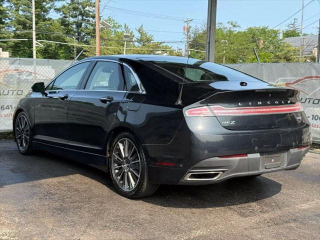 Photo of 2014 Tuxedo Black Lincoln MKZ