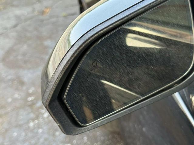 Photo of 2014 Tuxedo Black Lincoln MKZ