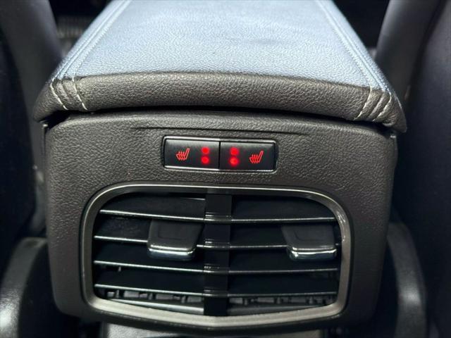 Photo of 2014 Tuxedo Black Lincoln MKZ