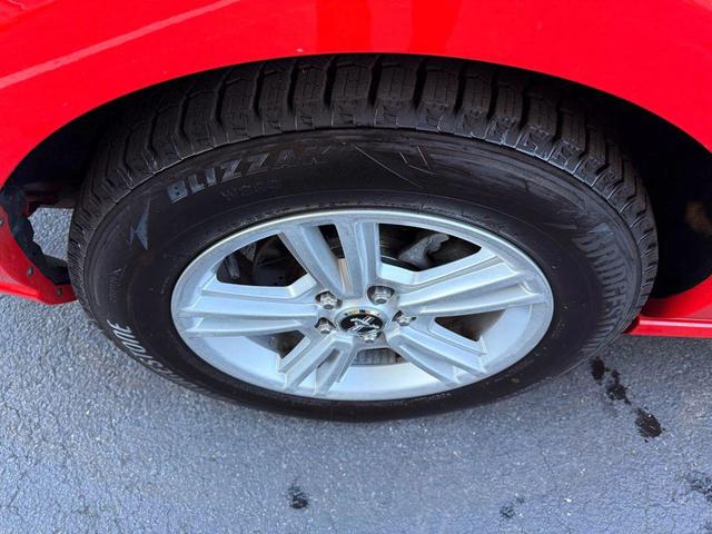 Photo of 2014 Red Ford Mustang