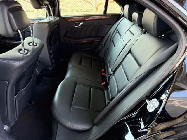Photo of 2013 Black Mercedes-Benz E-Class