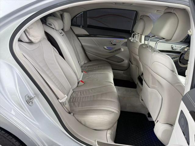 Photo of 2014 Silver Mercedes-Benz S-Class