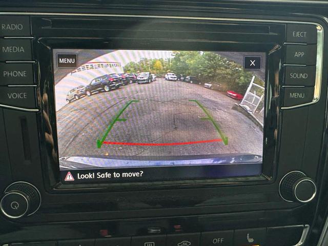 Photo of 2019 Tourmaline Blue Metallic Volkswagen Passat