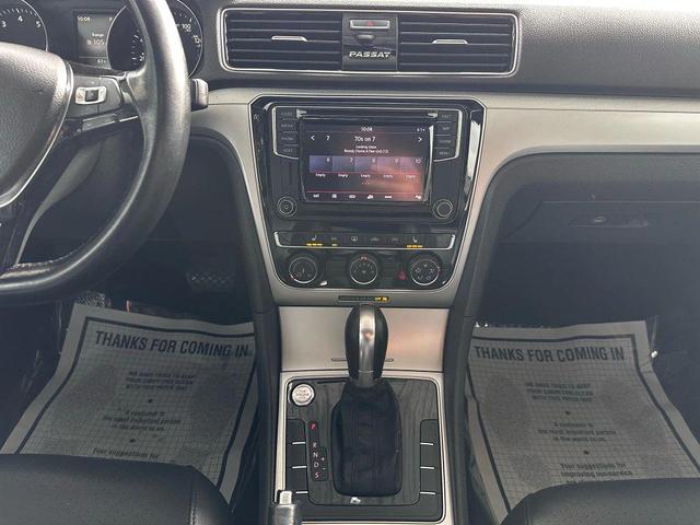 Photo of 2019 Tourmaline Blue Metallic Volkswagen Passat