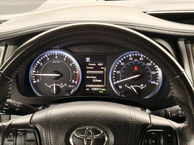 Photo of 2017 Predawn Gray Mica Toyota Highlander