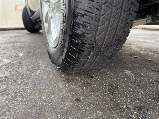 Photo of 2019 Diamond Black Crystal Pearlcoat Jeep Grand Cherokee