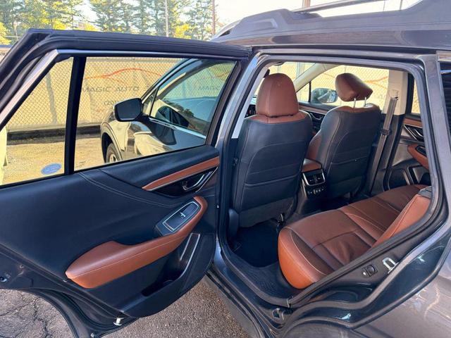 Photo of 2020 Magnetite Gray Metallic Subaru Outback