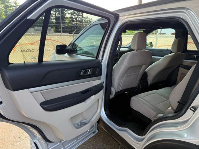 Photo of 2018 Ingot Silver Metallic Ford Explorer