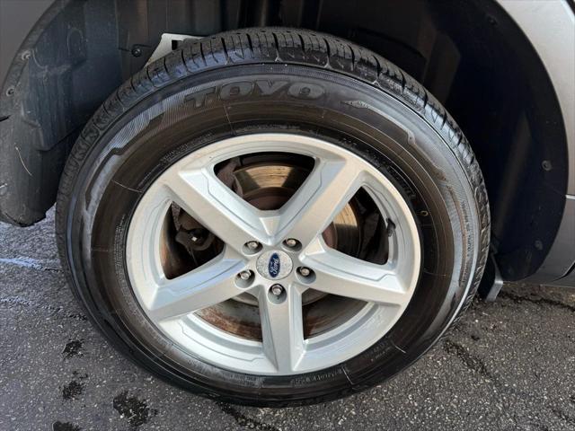 Photo of 2018 Ingot Silver Metallic Ford Explorer