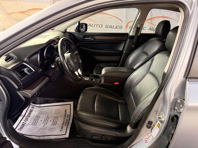 Photo of 2015 Ice Silver Metallic Subaru Legacy