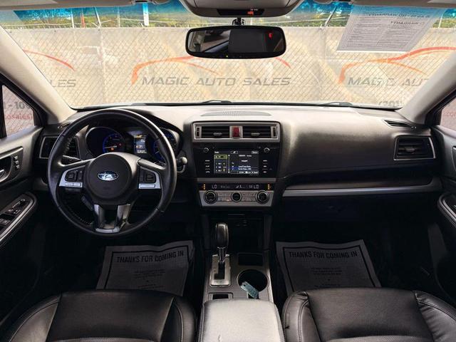Photo of 2015 Ice Silver Metallic Subaru Legacy