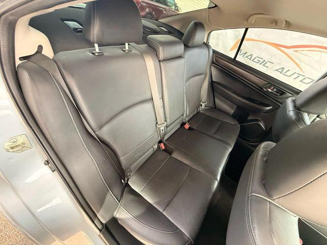Photo of 2015 Ice Silver Metallic Subaru Legacy