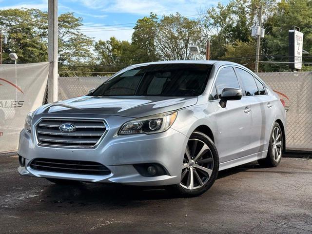 Photo of 2015 Ice Silver Metallic Subaru Legacy