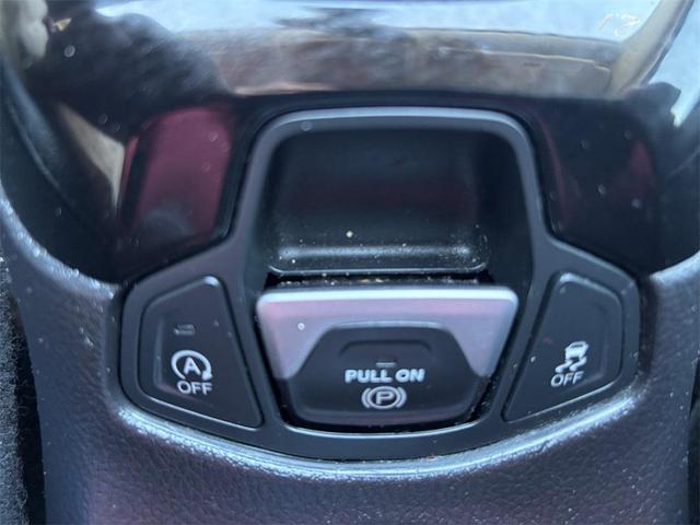 Photo of 2021 Velvet Red Pearlcoat Jeep Compass
