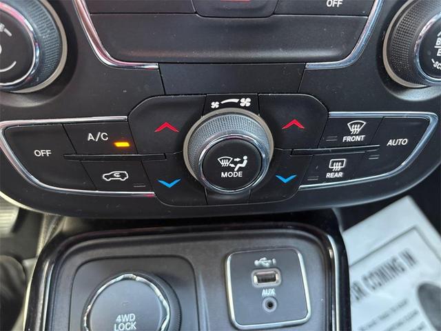Photo of 2021 Velvet Red Pearlcoat Jeep Compass