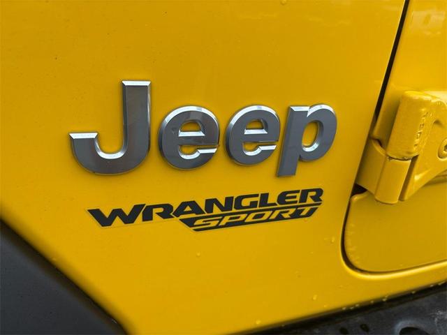 Photo of 2020 Baja Yellow Clearcoat Jeep Wrangler