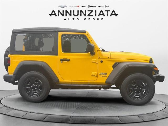 Photo of 2020 Baja Yellow Clearcoat Jeep Wrangler