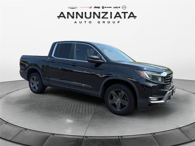 Photo of 2022 Black Honda Ridgeline