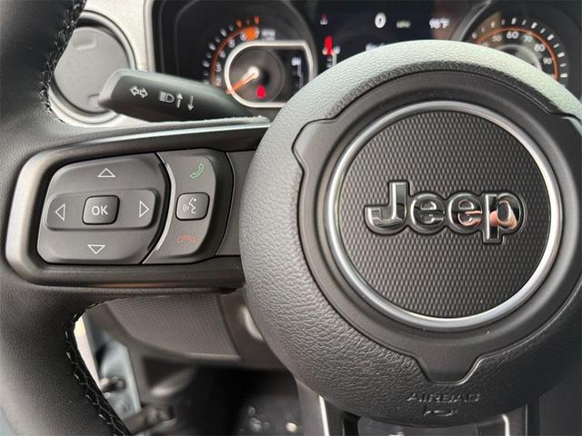 Photo of 2025 Anvil Clearcoat Jeep Wrangler