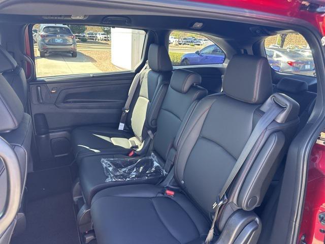 Photo of 2025 Radiant Red Metallic II Honda Odyssey