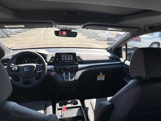 Photo of 2025 Radiant Red Metallic II Honda Odyssey