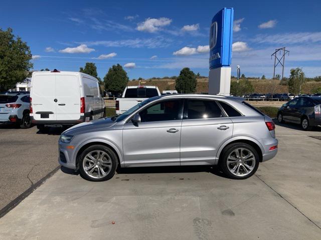 Photo of 2016 Silver Audi Q3